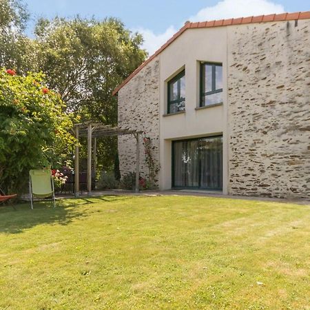 Charmante Maison Renovee A 300M De La Loire Avec Jardin, Terrasse, Wifi Et Equipements Bebe - Fr-1-306-815 Saint-Julien-de-Concelles Exterior photo